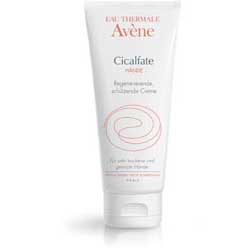 AVENE Hydrance BB Reichhaltige Getönte Feuchtigkeitscreme – 40 Ml, Mit Avène Thermalwasser, LSF 25